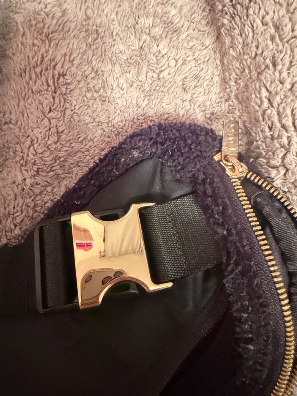 lululemon athletica Black Sherpa Crossbody Bag - Picture 4 of 4